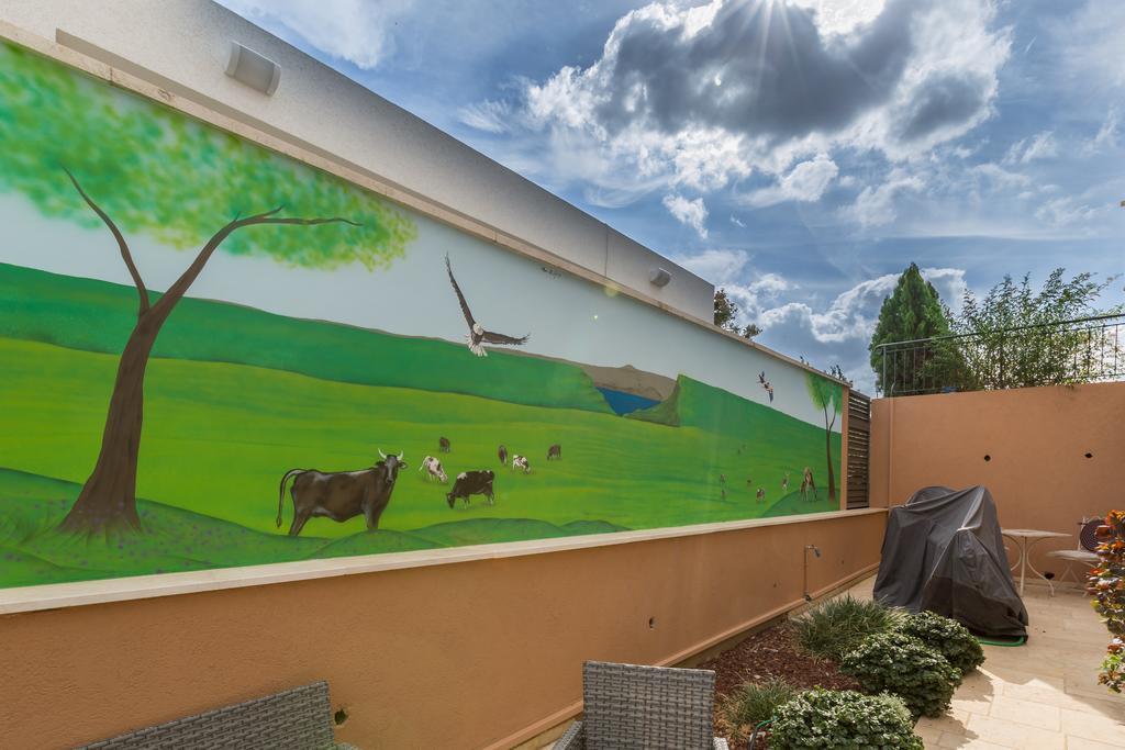 Switzerland In The Arbel Guest House Exterior photo